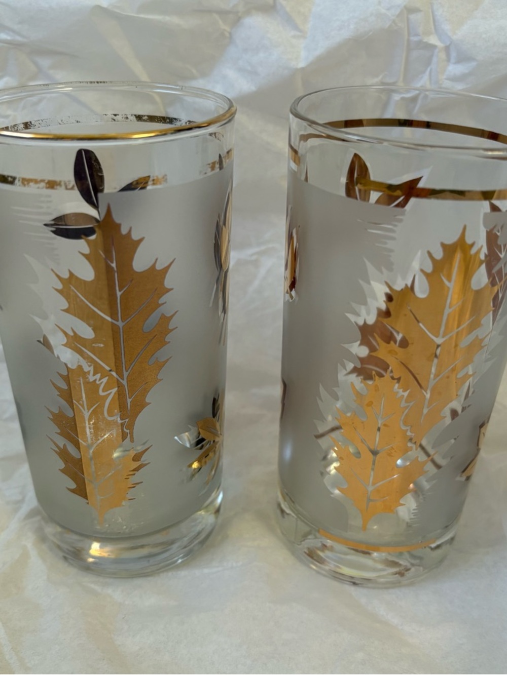 Libbey Vintage Golden Leaf Set Of Two Frosted  Tumblers